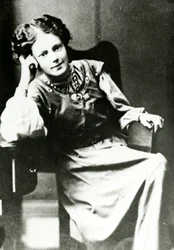 Portrait of Mary Eleanor Gawthorpe, c.1909