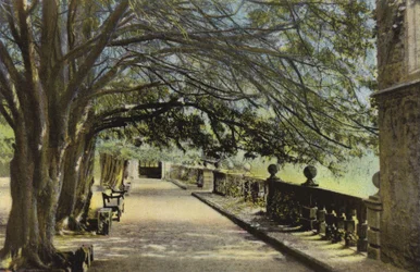 The Terrace, Haddon Hall