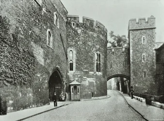 Tower of London: The Bloody Tower, 1890