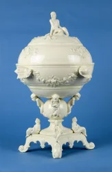 Cocklepot on stand, Leeds, c.1790