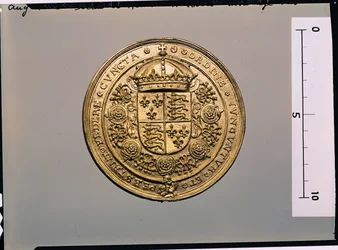 Reverse of the seal of Henry VIII