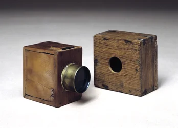 Two mousetrap cameras, c.1835