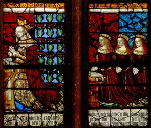 Window 28 depicting Queen Elizabeth Woodville with daughters Anne, Catherine and Bridget