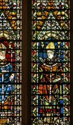 Window Ww depicting an archbishop