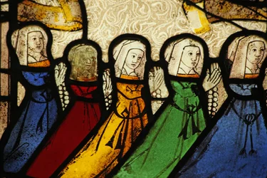 Window 3 depicting donors