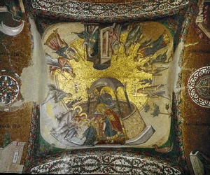 The young Virgin is led into the Temple by her parents