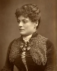 Sophie Eyre, British actress