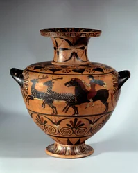 Ceramic hydroe with black figures, called Caere. Face: deer hunting Reverse: two bulls wings galloping in opposite direction. About 540-530 BC. Paris, Musee du Louvre