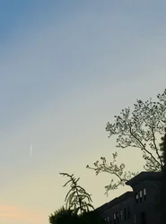 Small Contrail