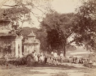 Royal Tank at Shwebo with Civil Group