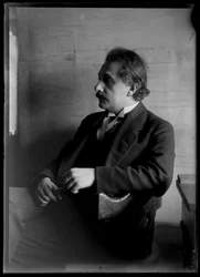 Albert Einstein