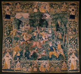 Flemish tapestry. Deer hunting. Atelier of Oudenaarde. 295x331cm. 17th century.