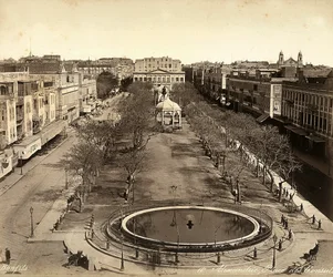 Alexandria, Egypt: Square of the Consuls, with a large round fountain