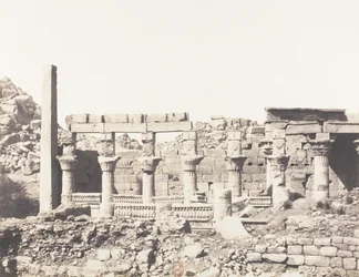 Ile de Fileh Philæ, édifice du Sud et Partie de la Colonnade Occiden...