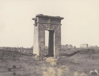 Karnak Thebes, Grande Porte du Nord Vue du Point X