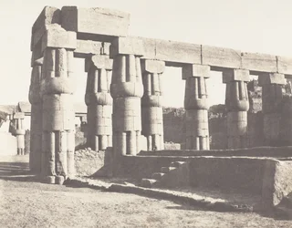 Louksor Thèbes, Construction Postérieure - Galeries Parallèles