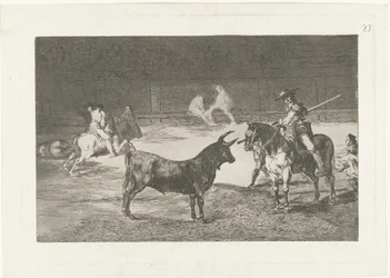 Fernando del Toro Challenges a Bull