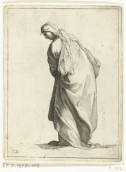 Walking Woman (15 Small Figures)