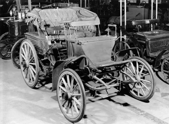 Benz car, 1898