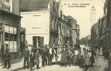 La Rue Pierre-Mulard, Calais
