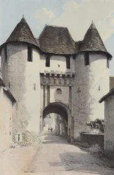 Levroux, Gate of the Old Castle
