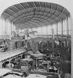 The Galerie Circulaire at the Exposition Universelle of 1867