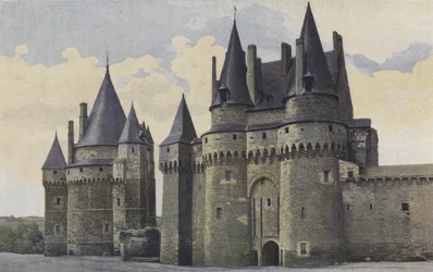 Vitré, Castle, Side of the Square