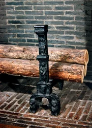A grate (detail)