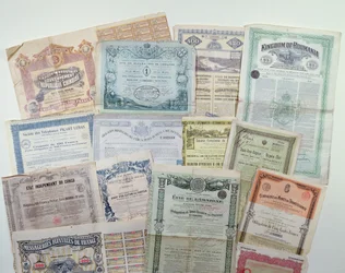 Collection of bond certificates, early 20th century