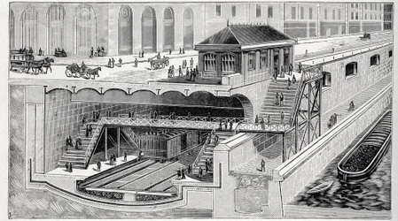 Coupe de la station Saint Michel à Paris in 