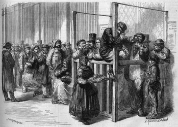 Queue at a counter on Rue du Mont-Thabor in Paris to subscribe to the national loan of three hundred and fifteen million launched by the French government in 1864. Engraving in “Le Monde illustré”, no. 355 of 30 January 1864.