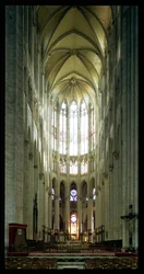 Interior view of the choir, begun after 1284