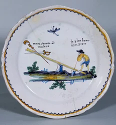 Revolutionary plate