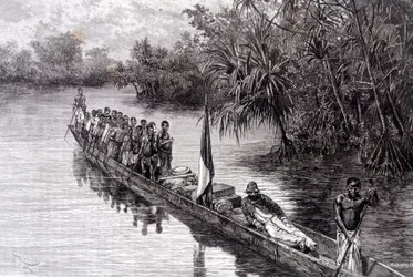 Savorgnan de Brazza in a canoe in the pandanus of West Africa - in 