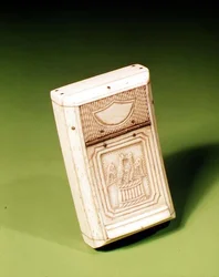 Snuff Box, made by a prisoner of war, c.1790