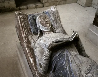 Tomb of Eleanor of Aquitaine