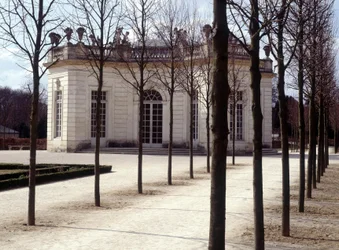 View of the Trianon in Versailles in the Yvelines (78)