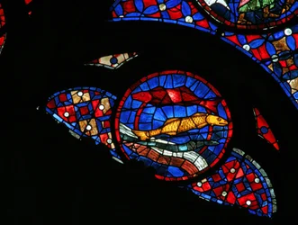 Window w115 depicting the Creation of fish