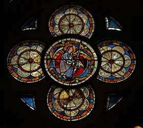Window w16 depicting an angel