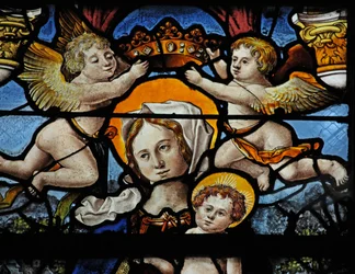 Window depicting the Virgin and Child