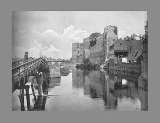 Newark Castle and Bridge