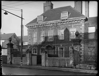 Bilston Street, Wolverhampton, Spring 1942
