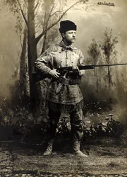 Theodore Roosevelt in buckskin, Dakota Territory, c.1885