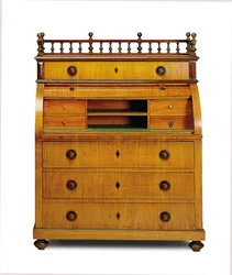 Biedermeier secretaire-commode, second quarter of the 19th century