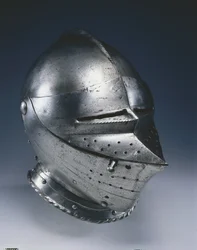 Close Helmet