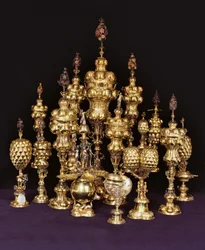 Selection of drinking cups and covers