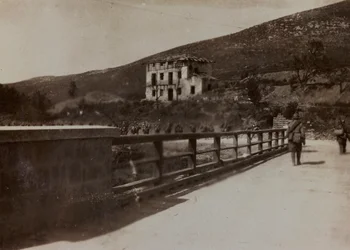 Album "Pictures of War II": Italian soldiers in Val Chiusone near Podsenica, 09/1917