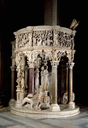 Chair. Marble Sculpture by Giovanni Pisano (1302-1311)