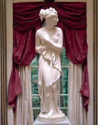 Venere Italica, after Antonio Canova
