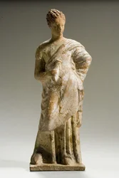 Statuette of a woman, Hellenistic period, c.3rd century BC